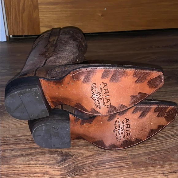 New Ariat Cowboy Boots - Picture 3 of 5